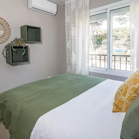 Jm94 - Totally Renovated In Stylish Design Apartment