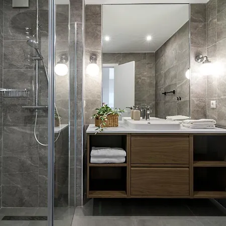 아파트 Jm94 - Totally Renovated In Stylish Design 밀야스코스타